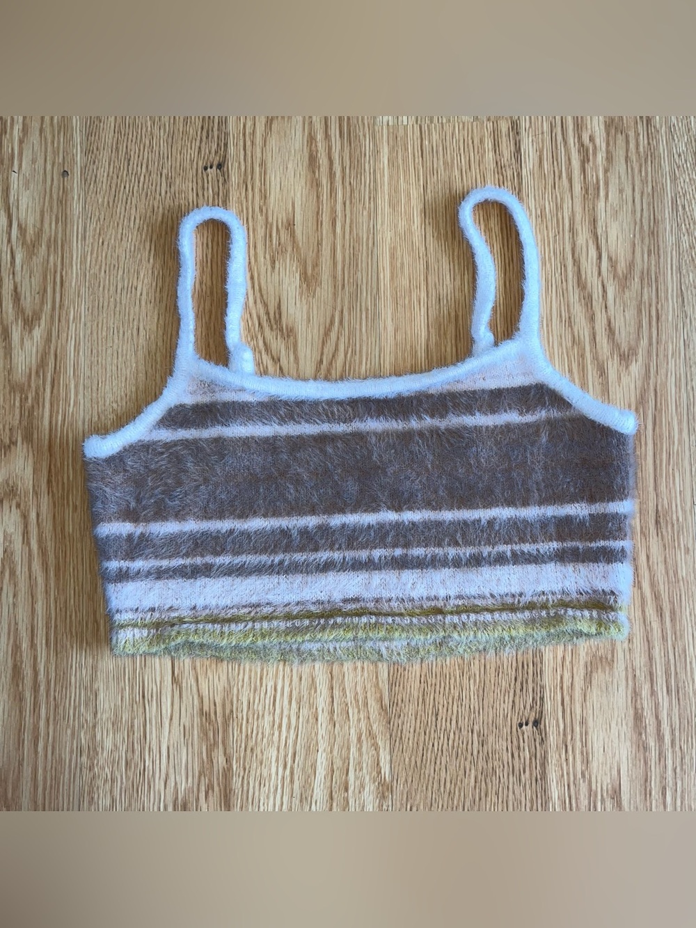 Aritzia Sunday Best Reese Furry Crop Top Green Super Soft Medium Green Hem